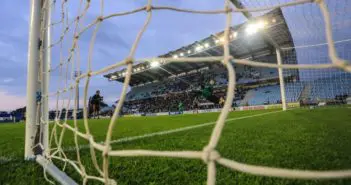 Nouvelle charge contre le Sporting Club de Bastia. Le club accusé… de trop recevoir 870x489_maxsportsworldtwo535606